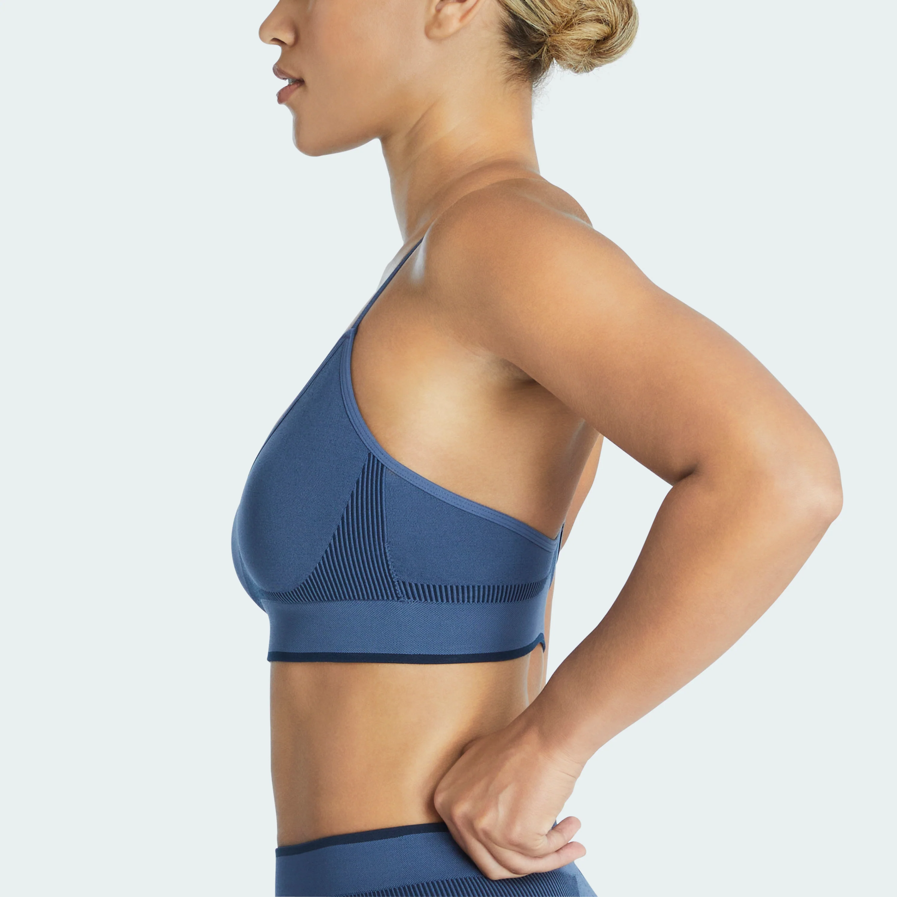 ACTIVE CONTOUR SEAMLESS BRALETTE - Image 9