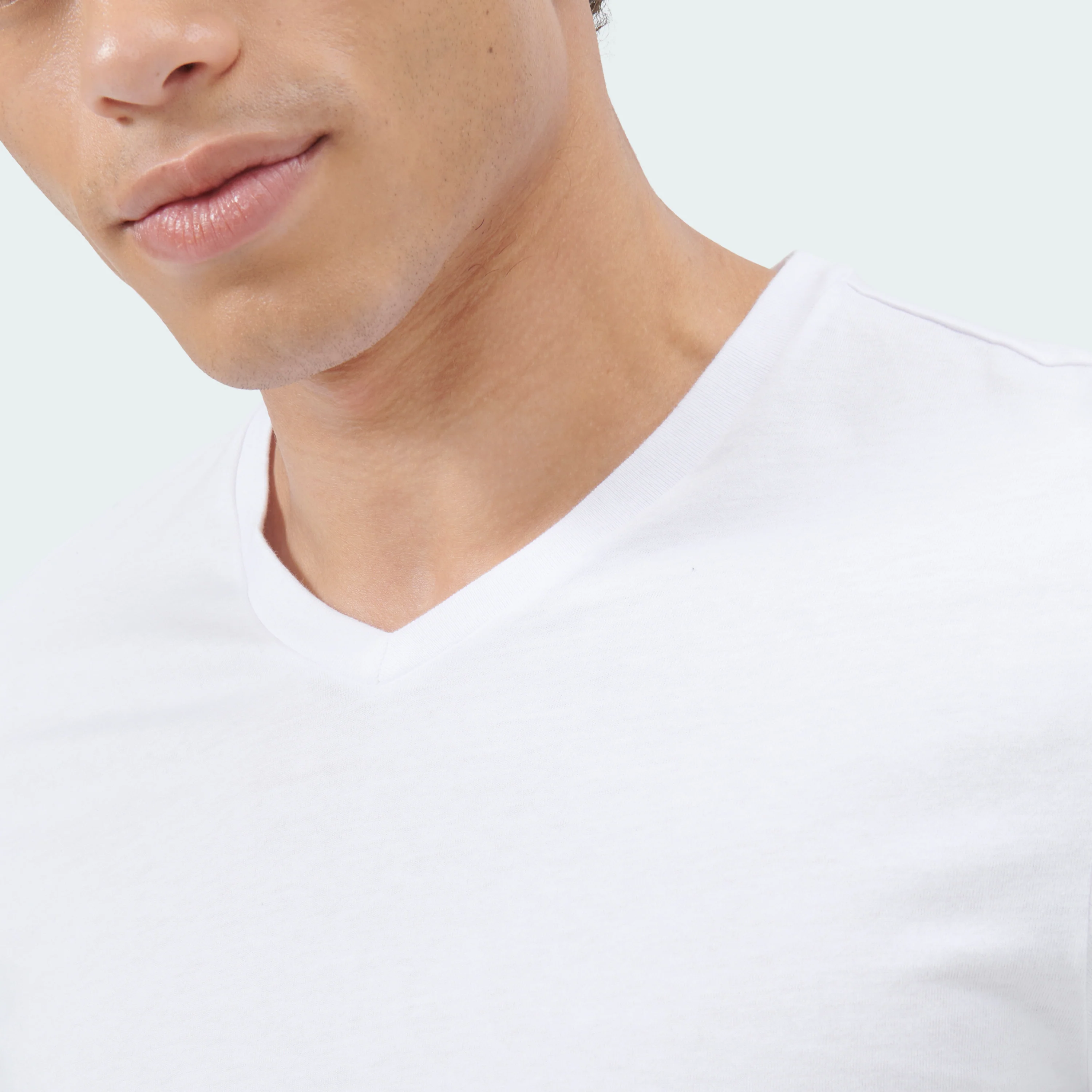 ACTIVE CORE COTTON V NECK T-SHIRT 3 PAIRS - Image 11