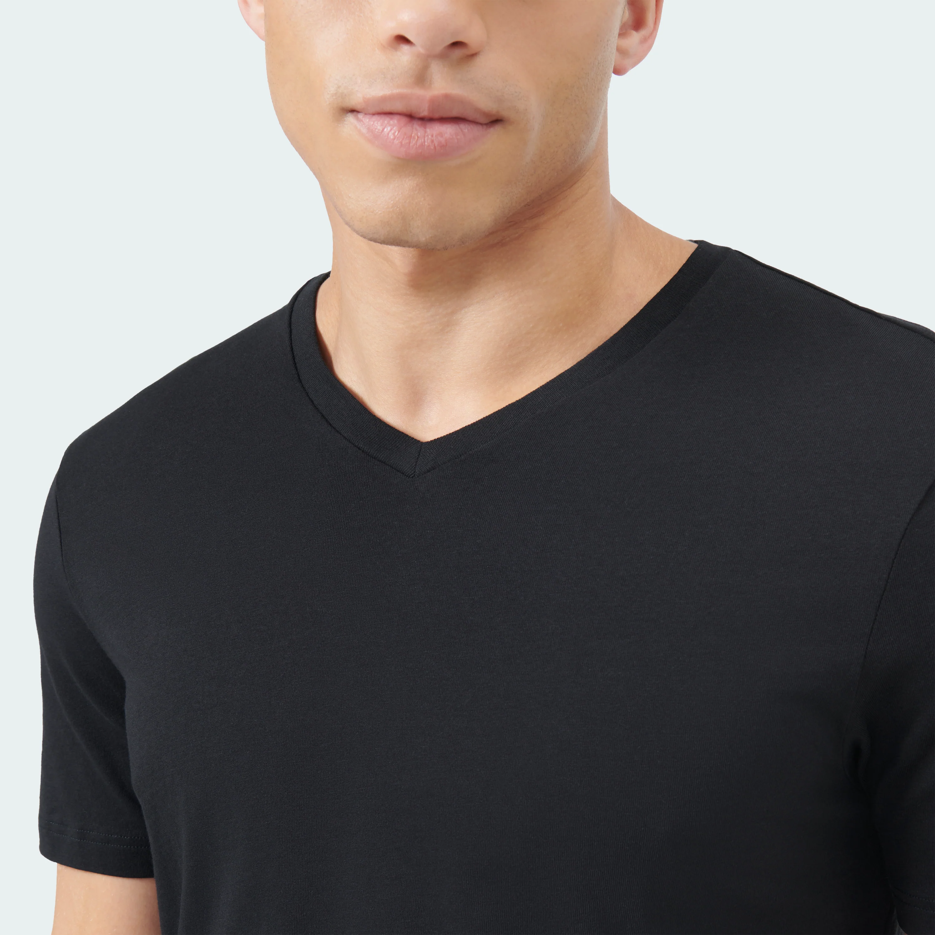 ACTIVE CORE COTTON V NECK T-SHIRT 3 PAIRS - Image 17