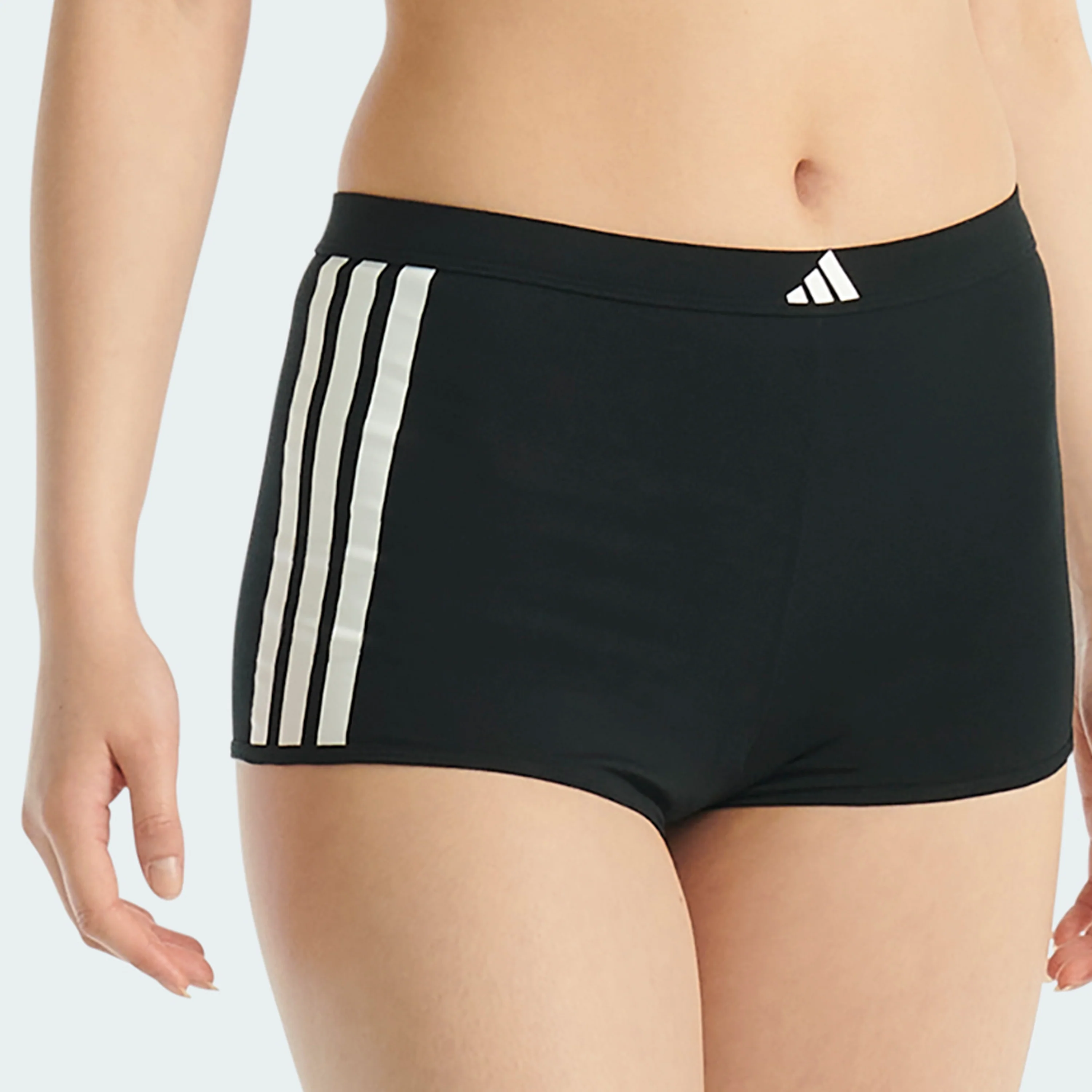ACTIVE ESSENTIALS COTTON 3 STRIPES SHORT PANT - Image 4