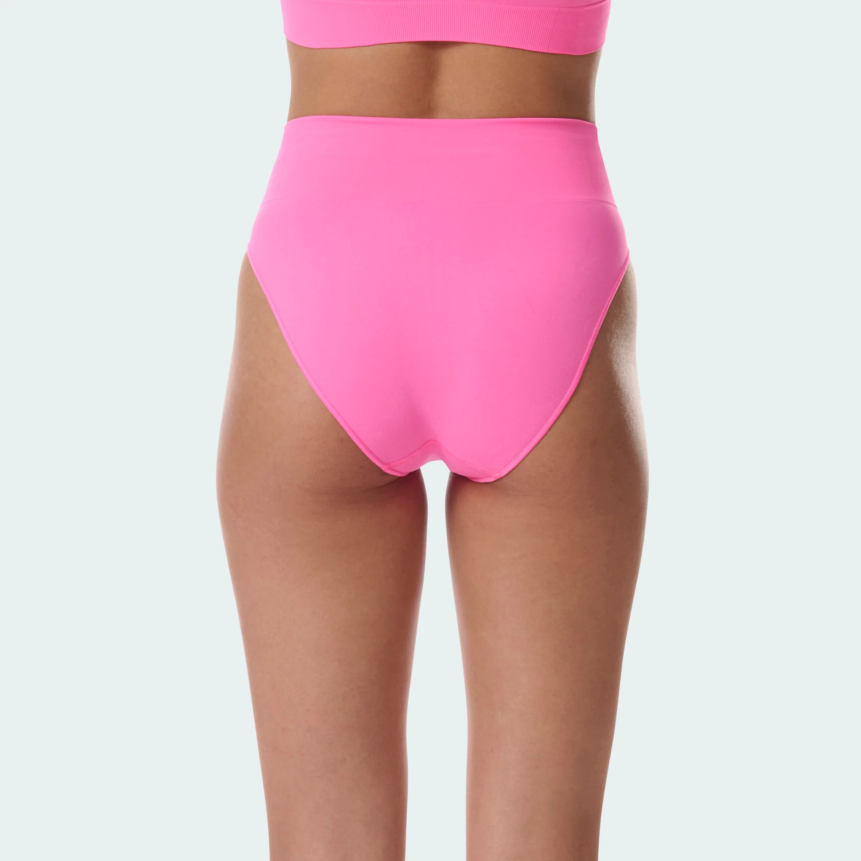 ACTIVE SEAMLESS MICRO STRETCH HIGH LEG BRIEF - Image 33