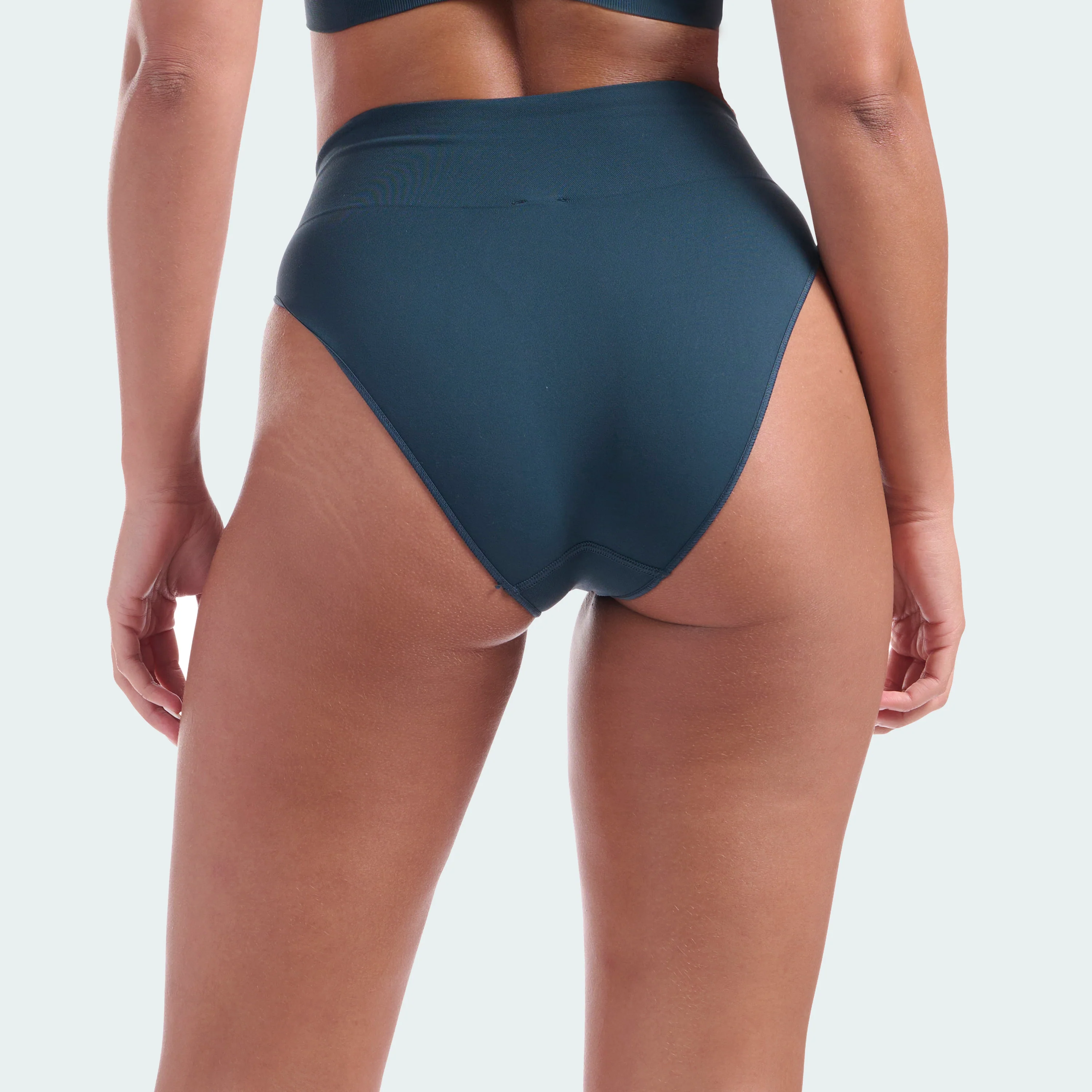 ACTIVE SEAMLESS MICRO STRETCH HIGH LEG BRIEF - Image 54