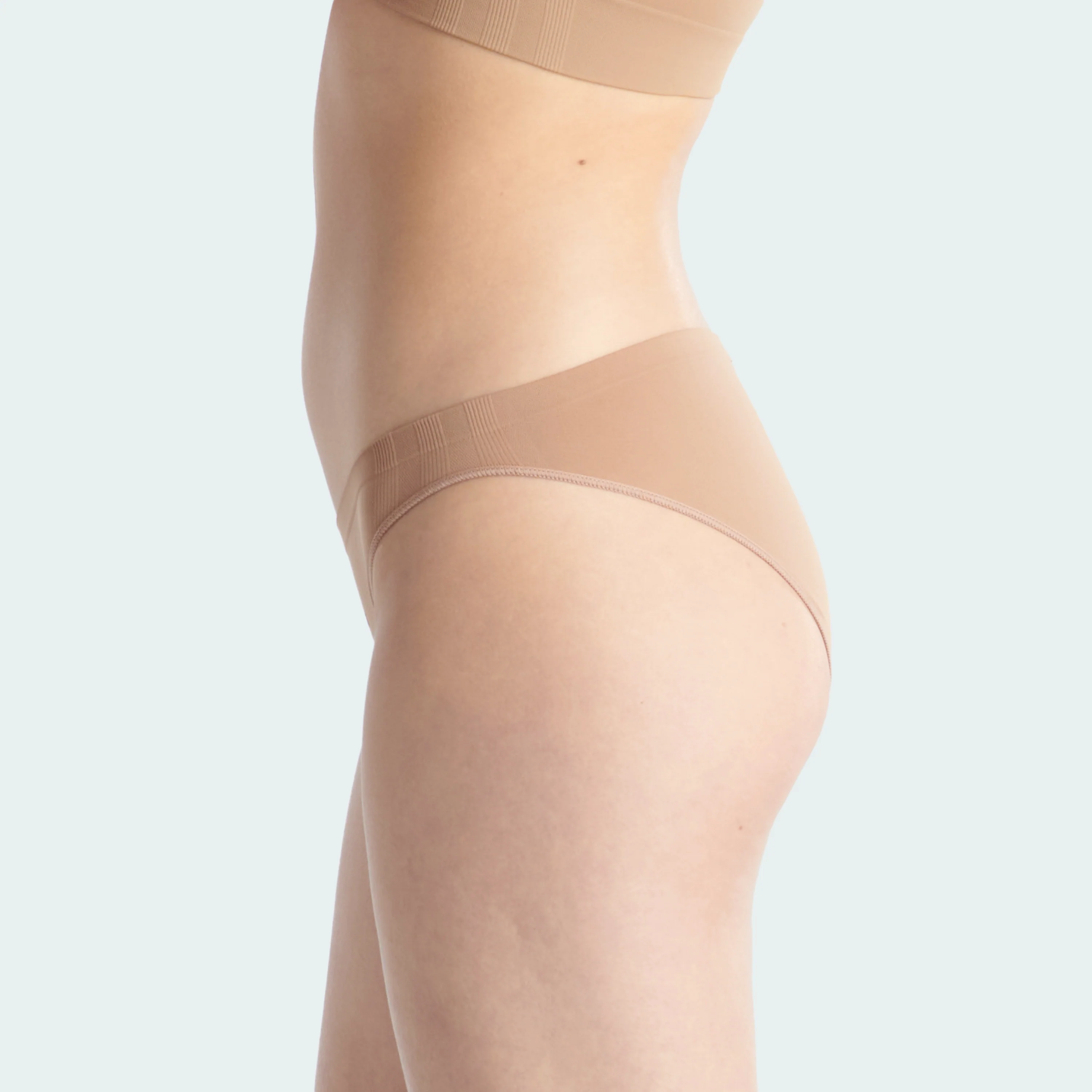 SEAMLESS MICRO STRETCH LOW RISE BIKINI - Image 8