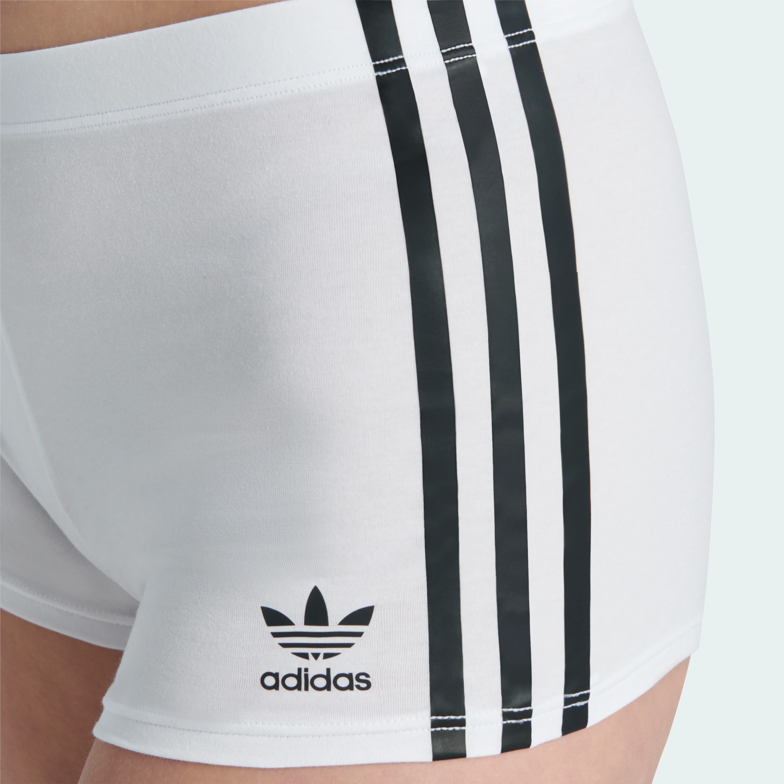 ADICOLOR COMFORT FLEX COTTON SHORT PANT - Image 10