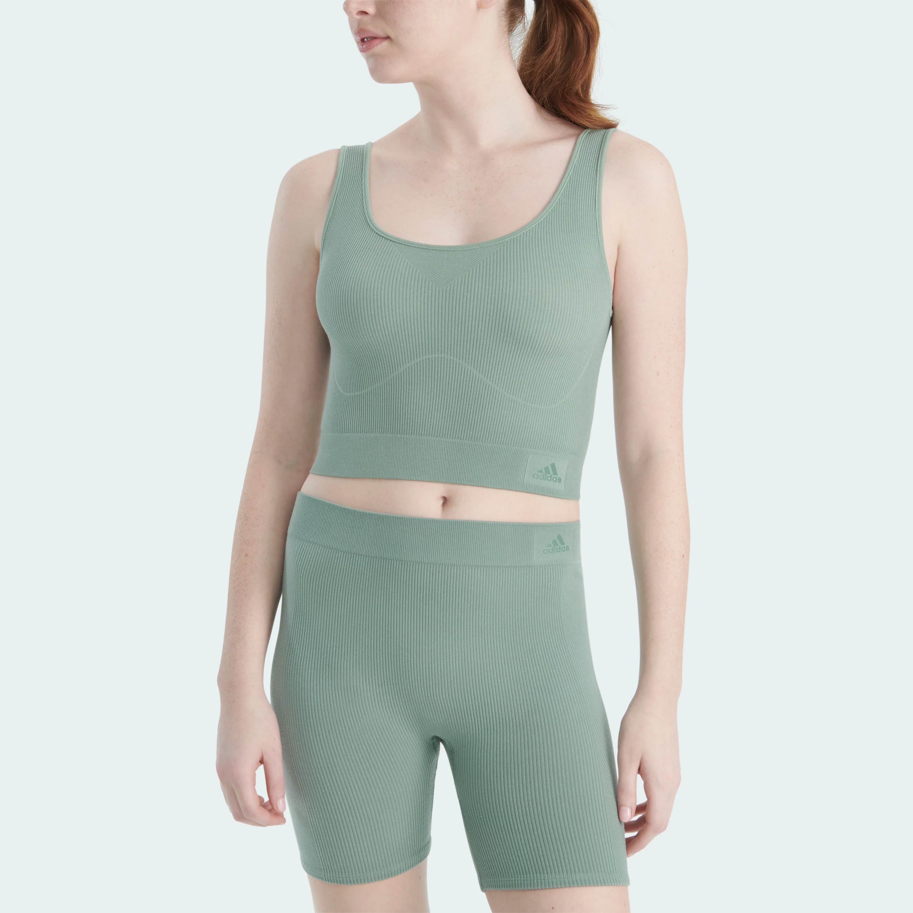 RIBBED SEAMLESS SHORT - Image 10